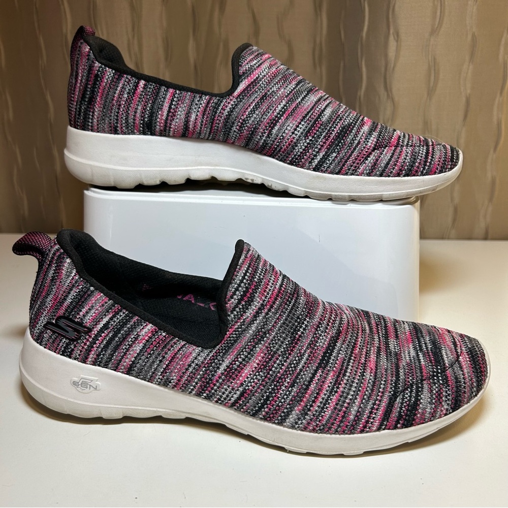 Skechers Goga Max Women's 7.5 Pink Gray Black Slip On Comfort Shoes 15615 BKPR